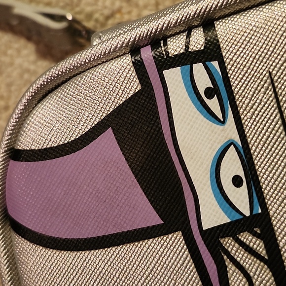 BIOWORLD DISNEY "THE NIGHT BEFORE CHRISTMAS" CROSSBODY BAG - Picture 4 of 12